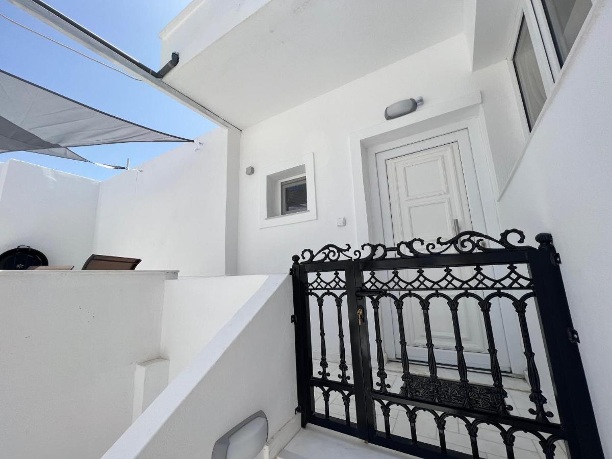 3 Bedroom House Included Free Car Rental Perissa  Exterior foto